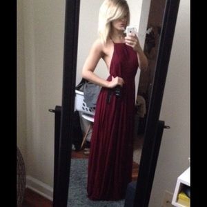 Lulu's burgundy Dress